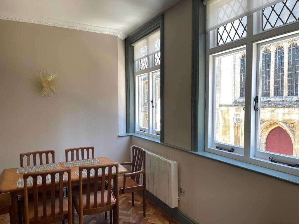 Cathedral View Apartment, Flat 4 Bury St. Edmunds Zewnętrze zdjęcie